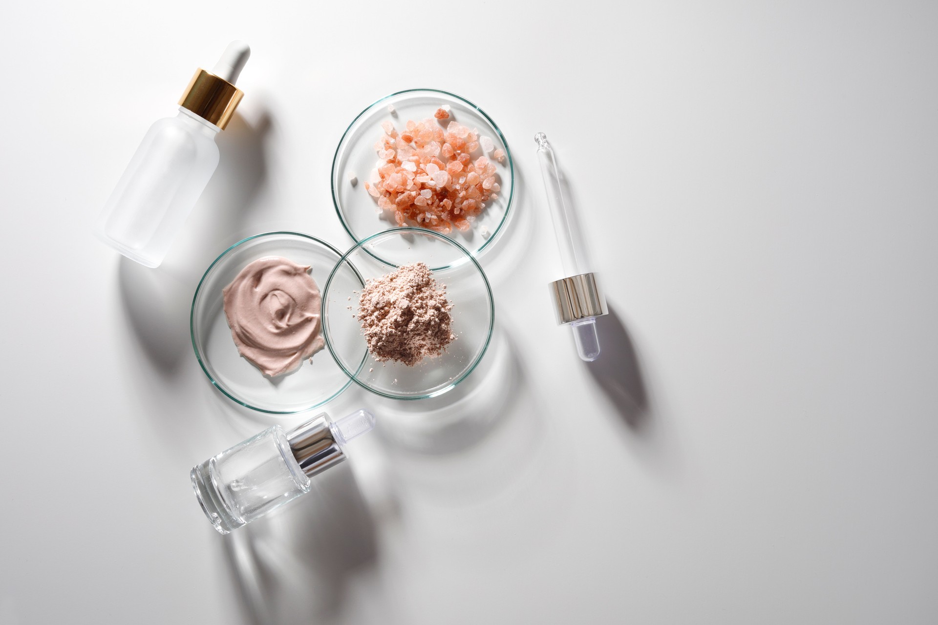 Cosmetic ingredients with droppers